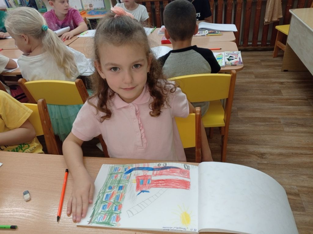 qJuDOhfmsqM.jpg